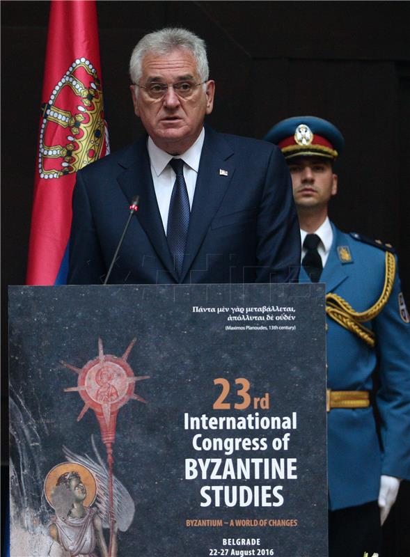 Serbian president dismisses accusations of sabre rattling, but says is ready to go to war