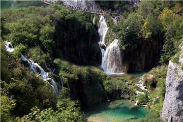 UNESCO mission arrives to assess situation in Plitvice Lakes National Park