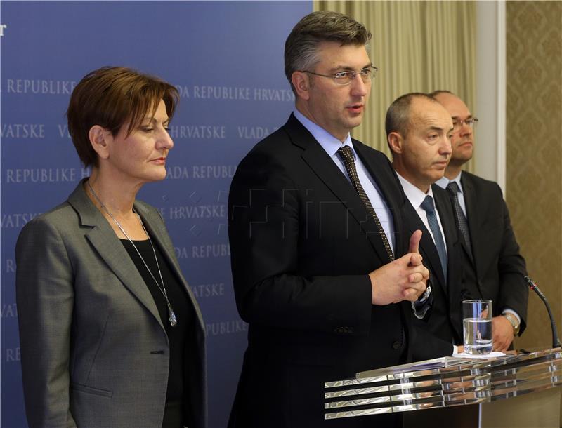 Plenković: Razgovori s Molom idući tjedan; razmotrit će se svi modeli