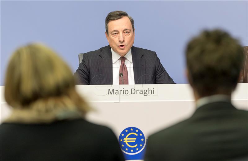 Draghi: ekonomska klima poboljšana zahvaljujući ECB-ovim poticajima