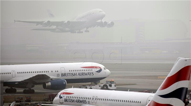 BRITAIN WEATHER FOG