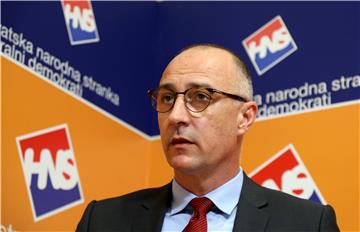 HNS: Novo stručno povjerenstvo - posljednji čavao u lijes obrazovne reforme 