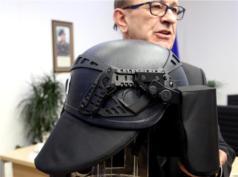 Potpredsjednik Vlade RH i ministar obrane Krstičević potpisao ugovore vrijedne oko 230 milijuna kuna