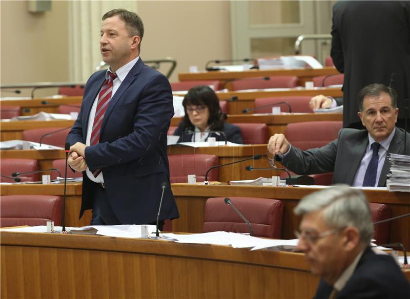 Panenić: Vratimo institut pomoći u kući