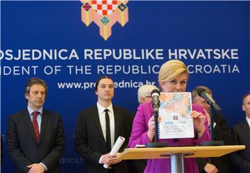 Obraćanje predsjednice RH Kolinde Grabar-Kitarović nakon 20. radne sjednice Vijeća za gospodarska pitanja