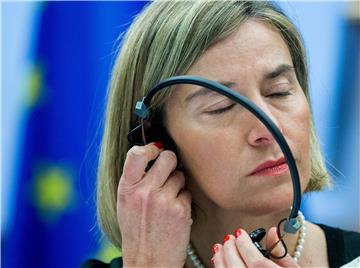 Mogherini kaže da se američka zabrana ulaska ne odnosi na europske državljane