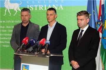 Konferencija za medije istarskog župana Valtera Flege