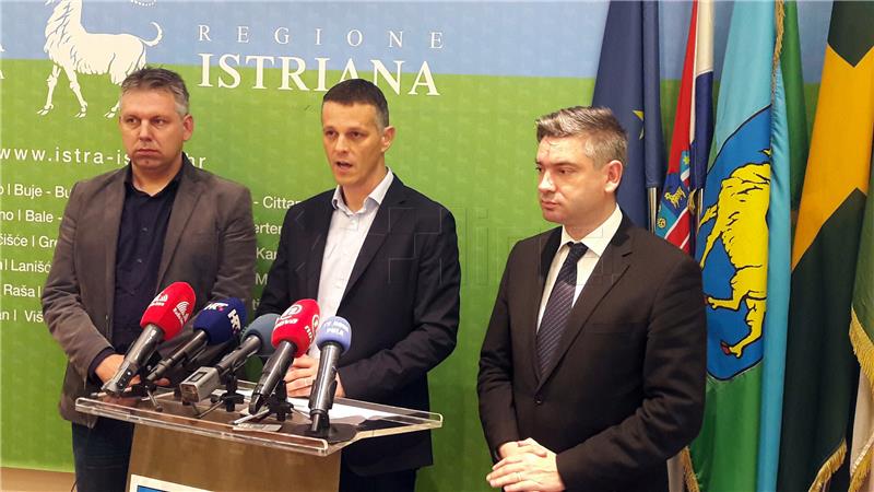 Konferencija za medije istarskog župana Valtera Flege