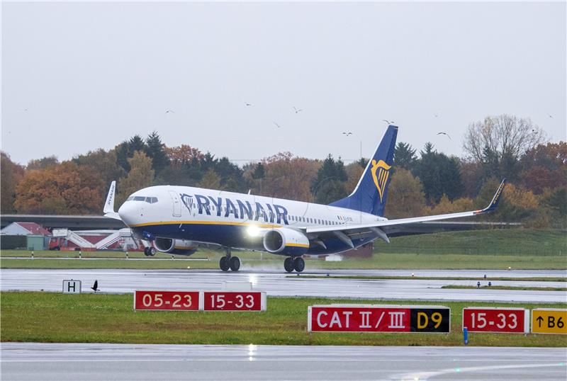 Ryanair bilježi 8 posto nižu dobit