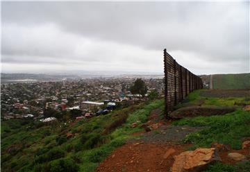 MEXICO USA BORDER MIGRATION