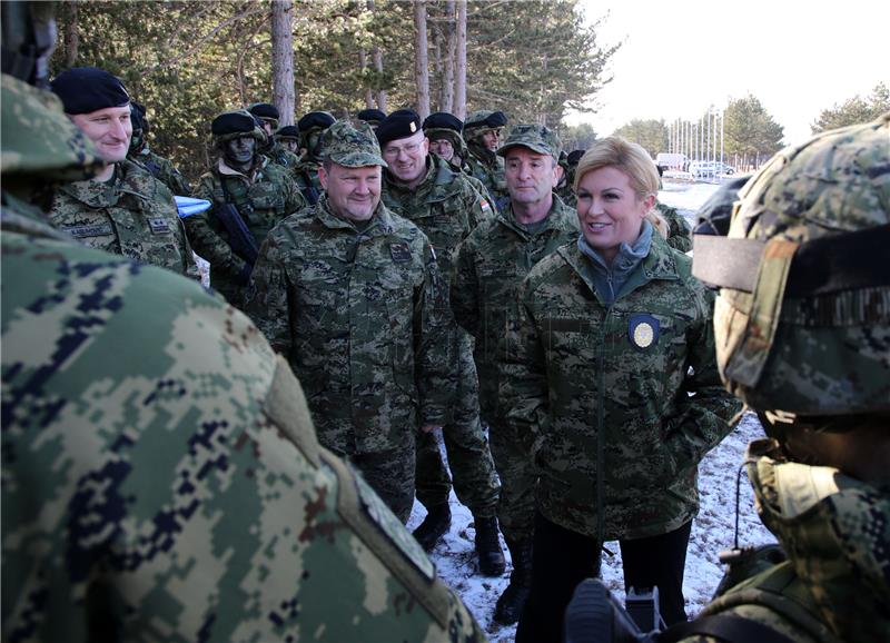 President visits cadets in Udbina winter camp