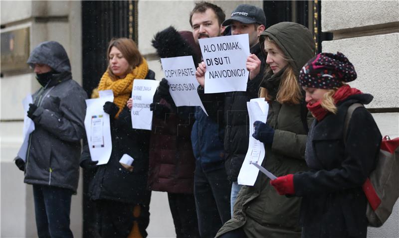 GOOD inicijativa saborskim zastupnicima dijelila šalabahtere