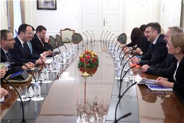 Croatian Prime Minsiter Plenkovic meets Albanian Foreign Minister Bushati