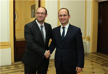 Croatian Foreign Minister Stier meets Albanian Foreign Minister Bushati