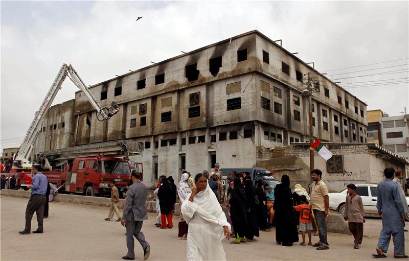 (FILE) PAKISTAN KARACHI FIRE AFTERMATH