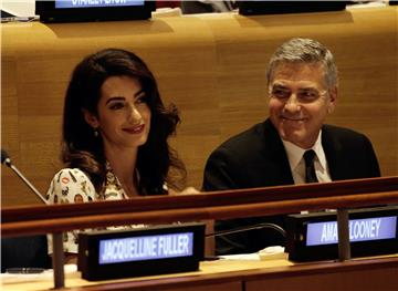 George i Amal Clooney očekuju blizance -Matt Damon