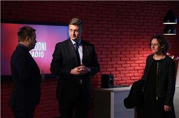 Premijer Plenković posjetio radijske postaje