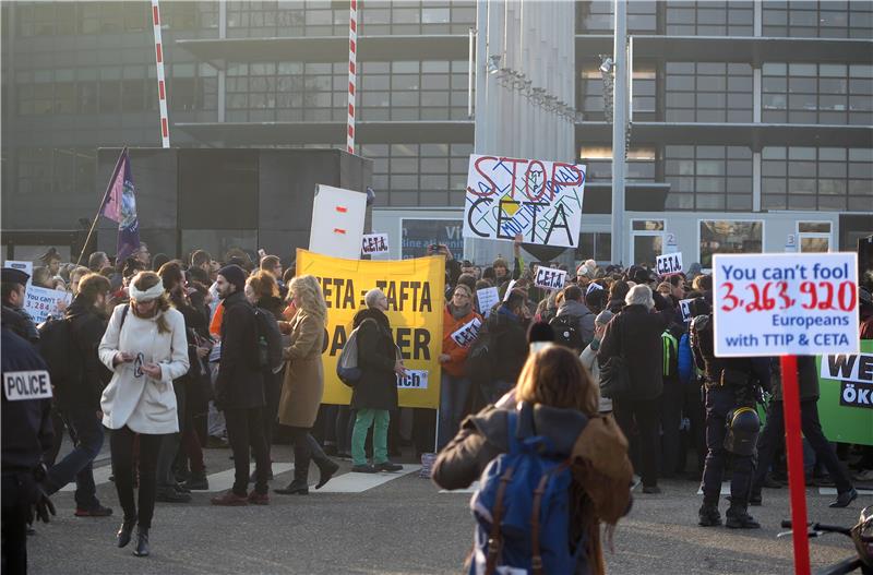 Europski parlament ratificirao sporazum CETA