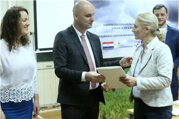 Potpisivanje ugovora iz Programa ruralnog razvoja