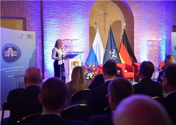 Predsjednica RH Kolinda Grabar Kitarović sudjelovala na skupu uoči otvaranja Muenchenske sigurnosne konferencije