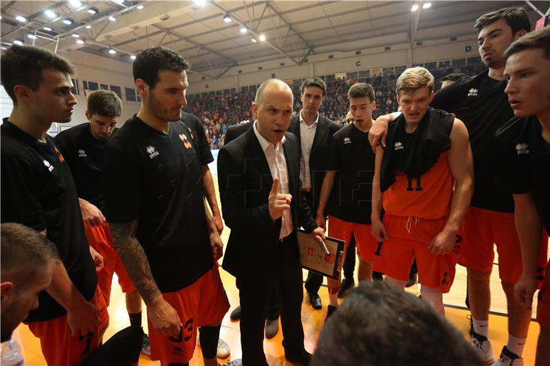 Četvrtfinalni susret Kupa 'Krešimir Ćosić' između GKK Šibenik i KK Cibona