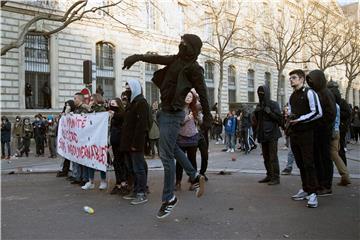 FRANCE DEMONSTRATION THEO