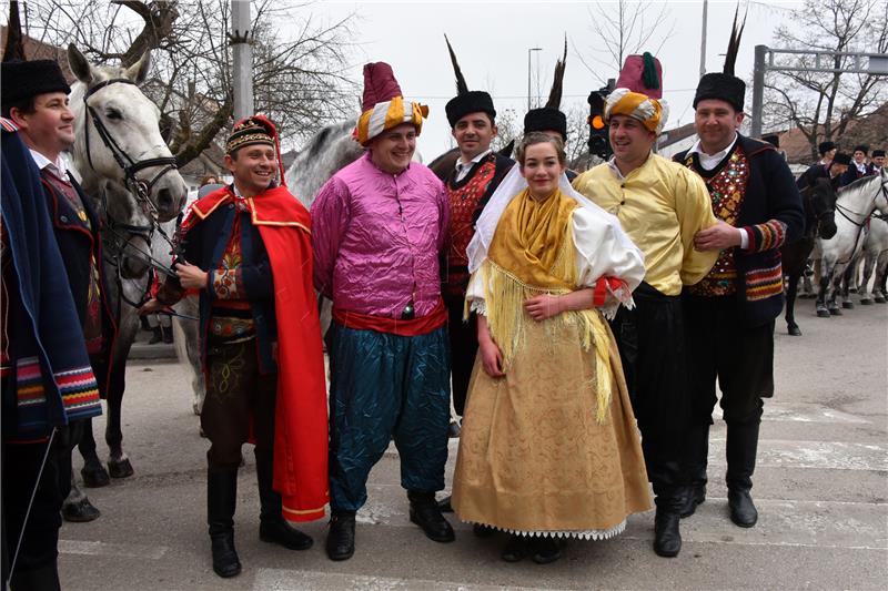 Pokladnim jahanjem 120 konjanika u Županji najavljeno 50. Šokačko sijelo