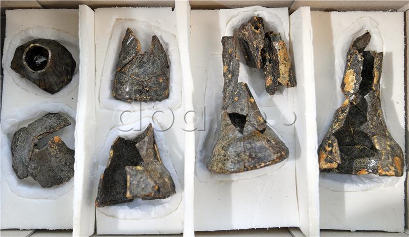 500 year old glas lamps restored