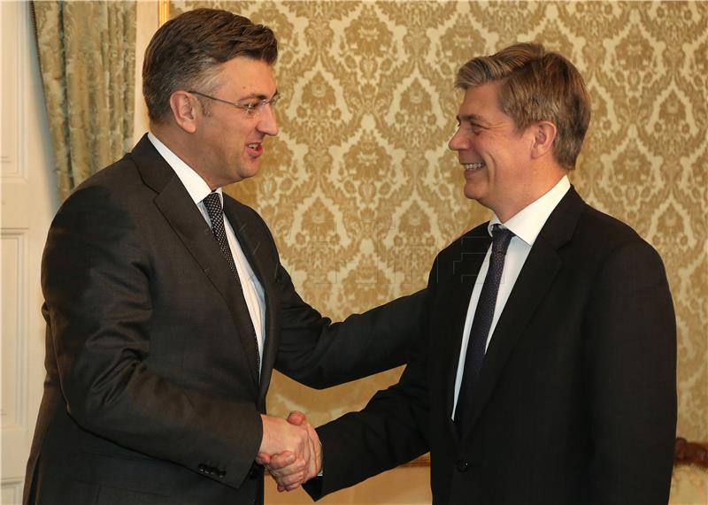 Premijer Plenković sastao se sa šefom Delegacije Europske unije u BiH Larsom-Gunnarom Wigemarkom