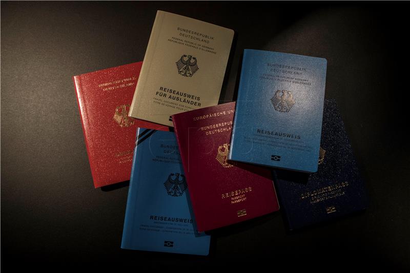 GERMANY POLITICS NEW PASSPORTS