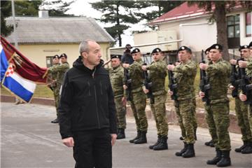 Ministar Krstičević u Gospiću posjetio gardijsku mehaniziranu brigadu