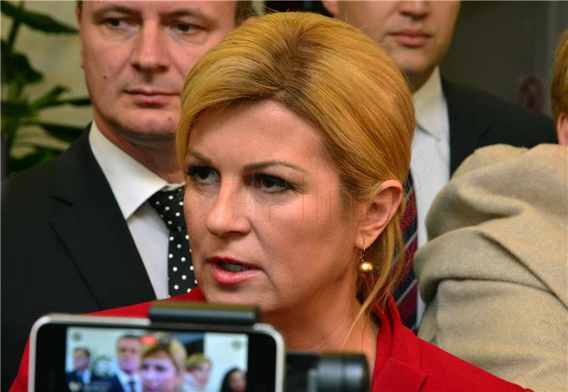 Predsjednica Graba-Kitarović u Slavonskom Brodu