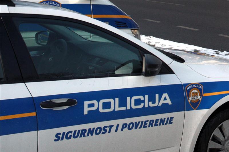 19-year-old man arrested for putting up anti-Serb stickers in Vukovar, minister condemns incident