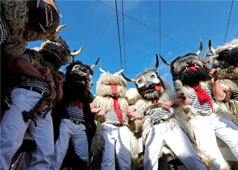 CROATIA TRADITIONS BELLMEN