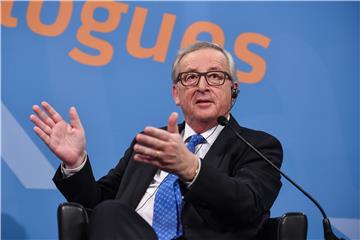 Juncker says western Balkan countries need European perspective