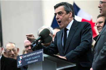 FRANCE PRESIDENTIAL ELECTIONS FILLON SUPPORTERS MEETING