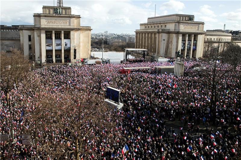 FRANCE PRESIDENTIAL ELECTIONS FILLON SUPPORTERS MEETING