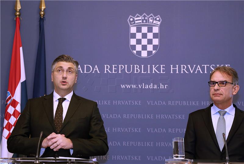 Vlada: Prezentacija programa dodjele bespovratnih potpora za turizam