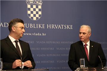 Izvanredna tiskovna konferencija premijera Plenkovića i glavnog državnog odvjetnika Cvitana