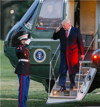 Trump donio novu uredbu, Iračani isključeni iz zabrane ulaska u SAD