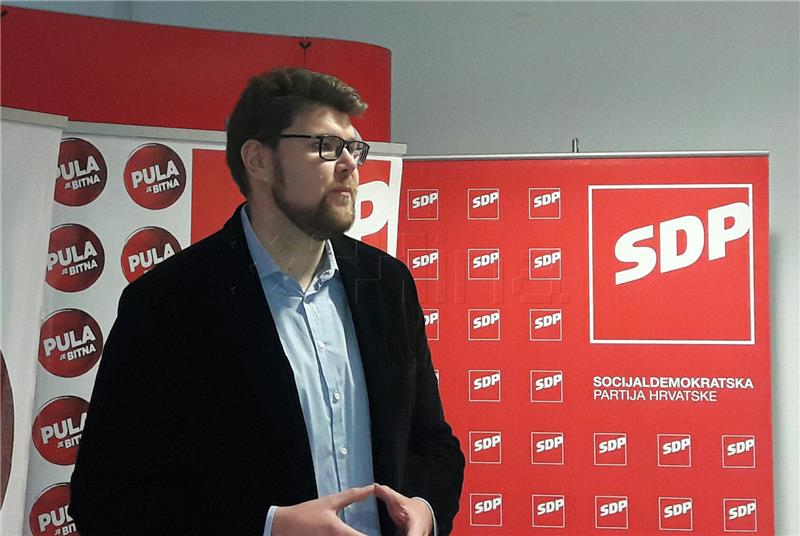 SDP MP Grbin accuses PM of having violated constitution twice