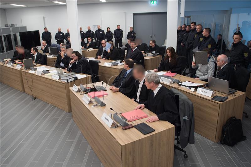 Trial against "Freital Group"