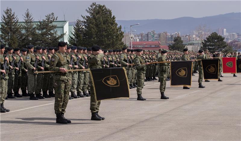 NATO ozbiljno zabrinut zbog formiranja vojske na Kosovu