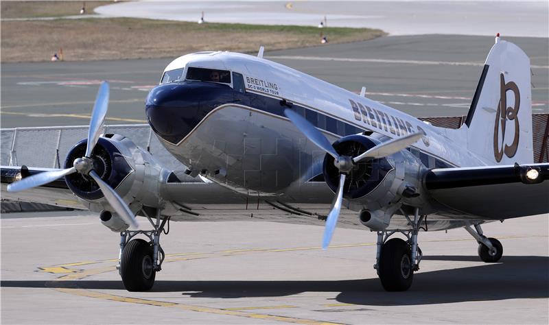 Breitling DC-3 lands in Zagreb