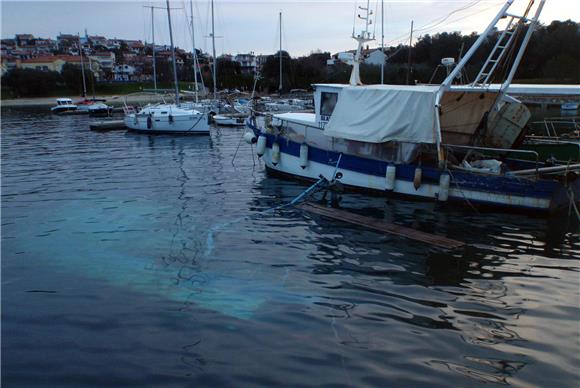 Three Italians arrested for fishing in Croatian waters