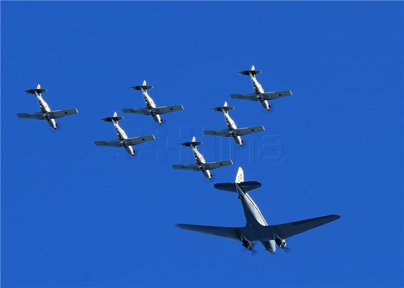 Talijanska akrobatska skupina "Frecce Tricolori" u posjetu "Krilima Oluje"