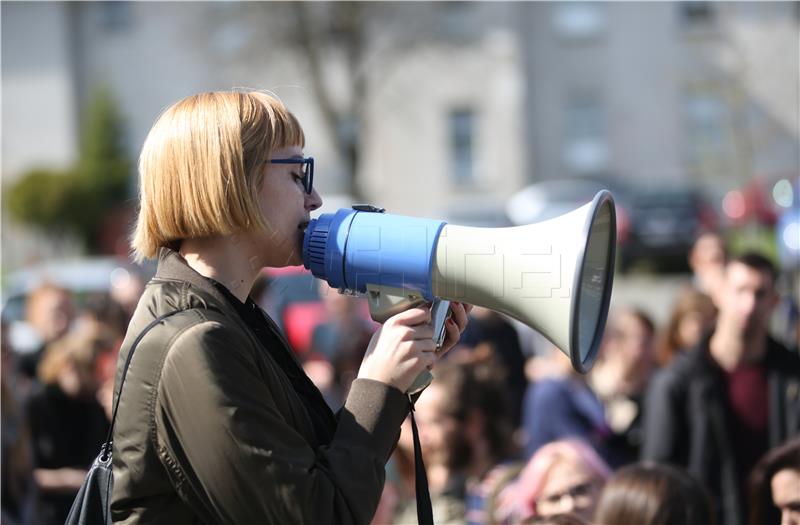 Studentski sabor Hrvatskih studija pokrenuo blokadu nastave 