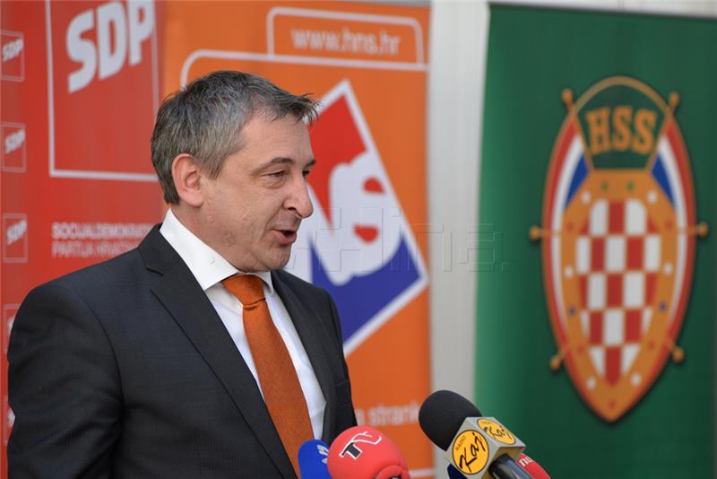 Varaždin: SDP, HNS, HSS, HSU i Laburisti potpisali koalicijski sporazum za lokalne izbore