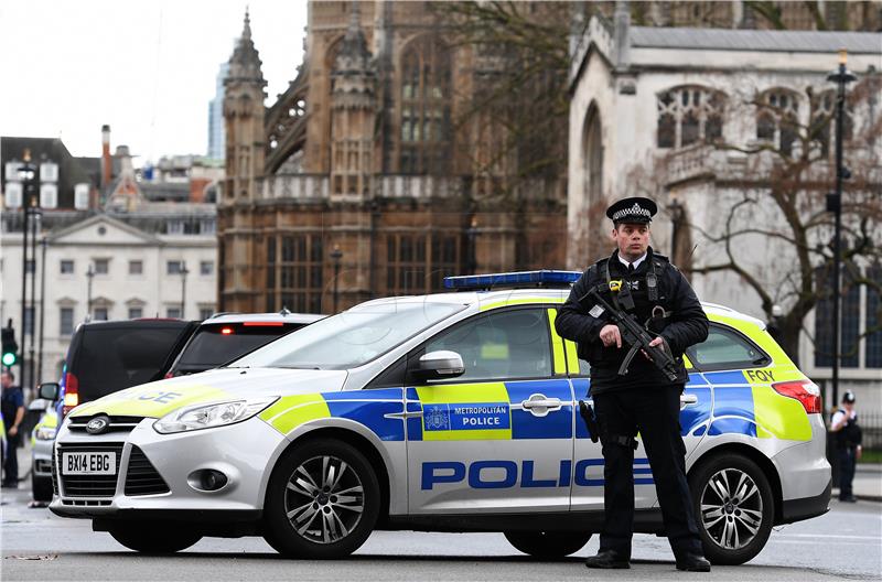 BRITAIN LONDON SHOTS FIRED NEAR PARLIAMENT