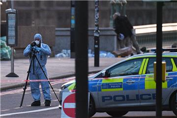 BRITAIN LONDON SHOTS FIRED NEAR PARLIAMENT